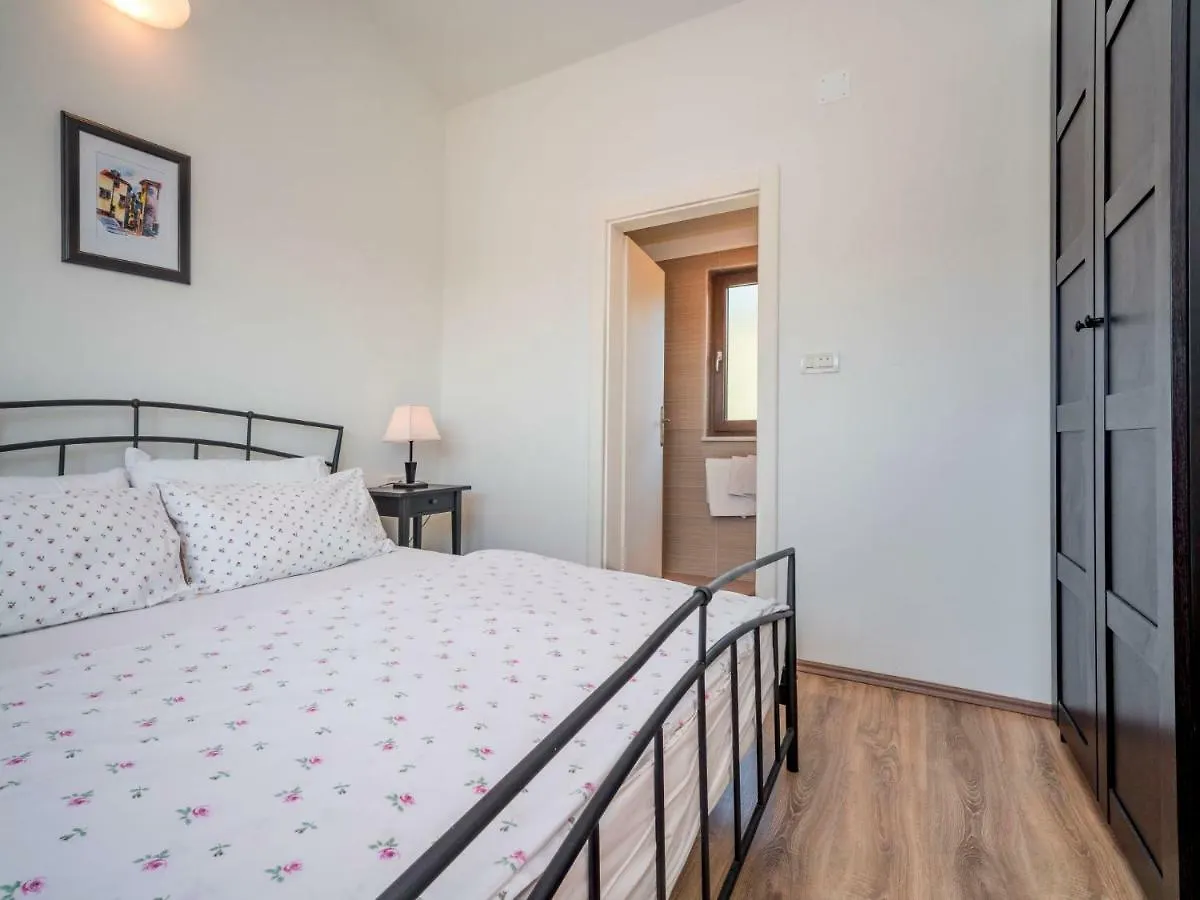 Holiday Home Dorijano By Interhome Ripenda Kras